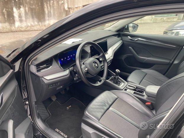 SKODA Octavia 2.0 TDI EVO SCR 150 CV DSG Style g