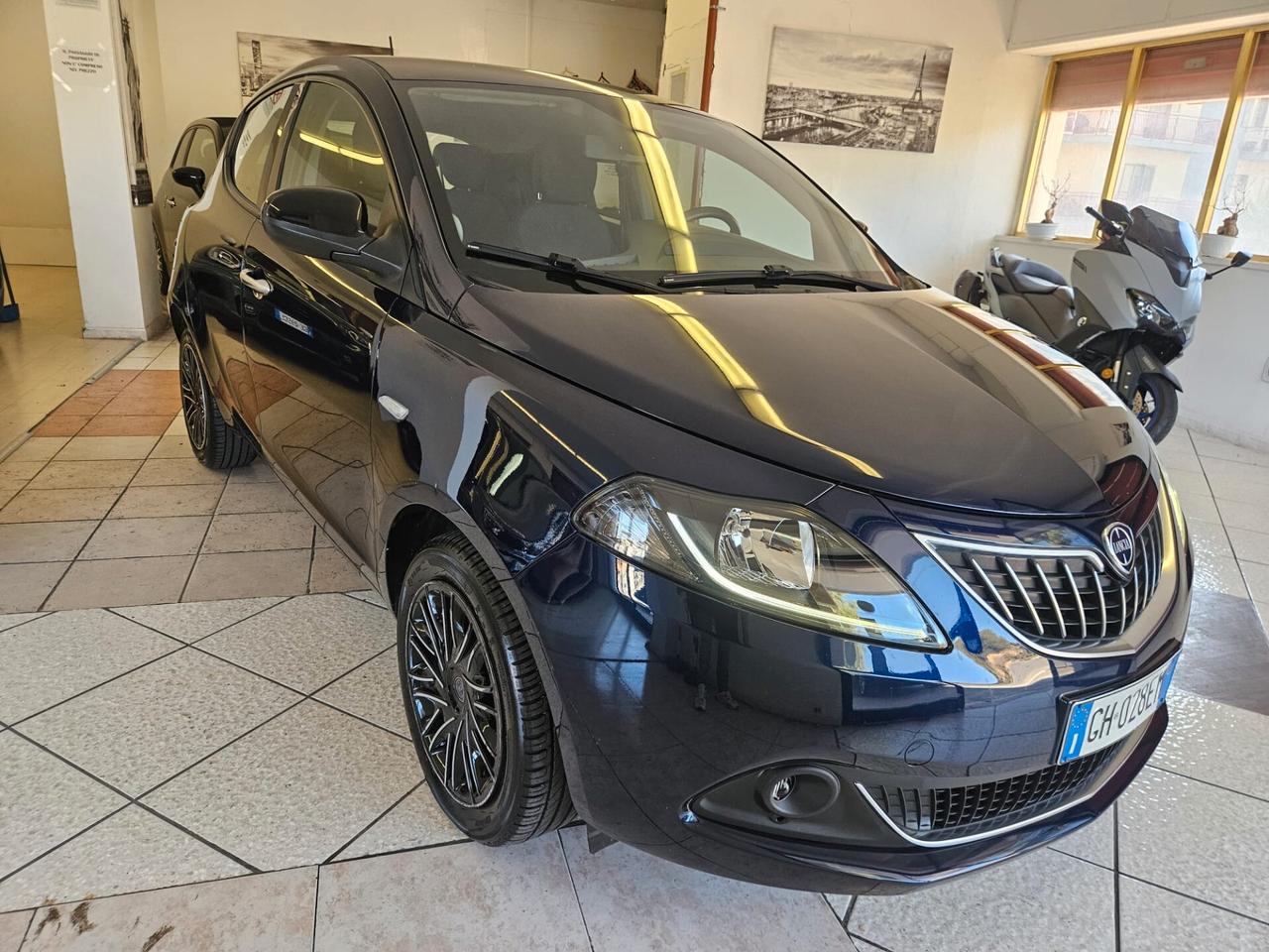 Lancia Ypsilon 1.0 Firefly GOLD Benzina/Hybrid S&S 70CV