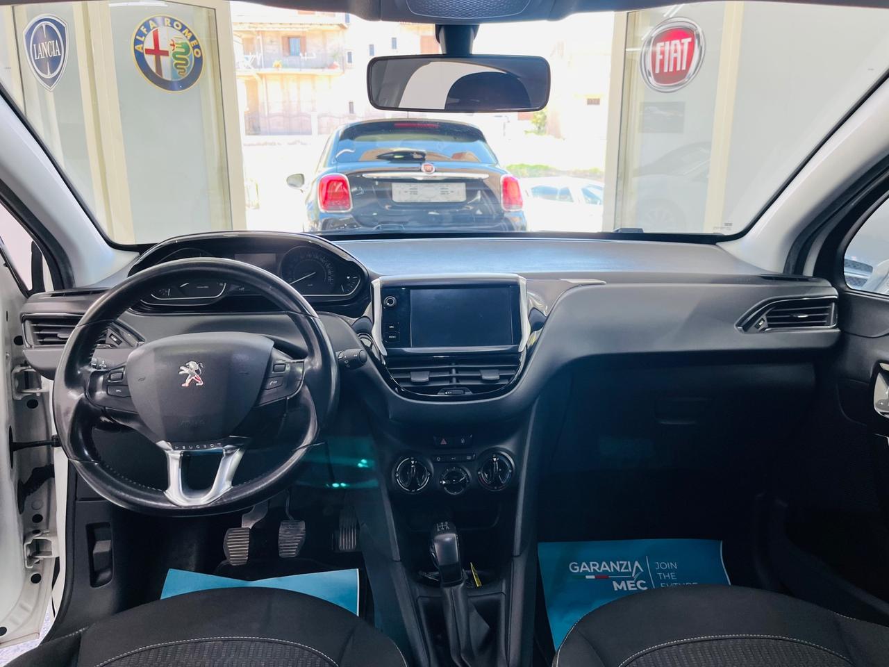 Peugeot 208 BlueHDi 75 5 porte Allure anno 2017