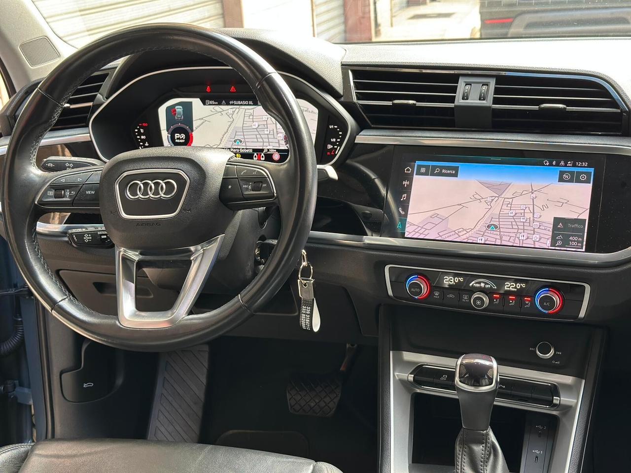 Audi Q3 2.0 TDI S tronic Advanced *FULL*