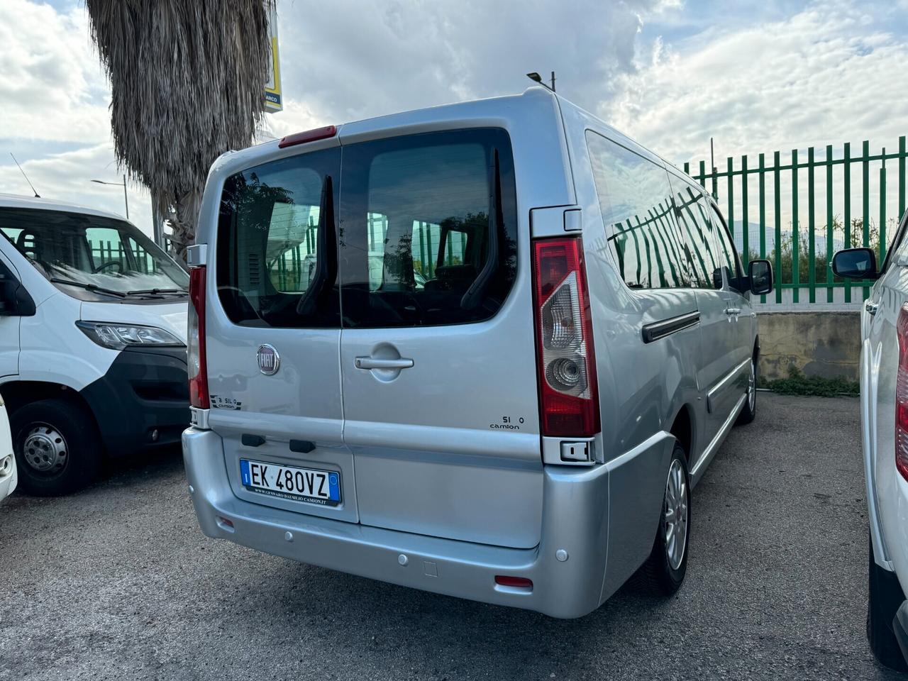 Fiat Scudo Panorama 5 posti autocarro o 9 posti autovettura (motore nuovo)