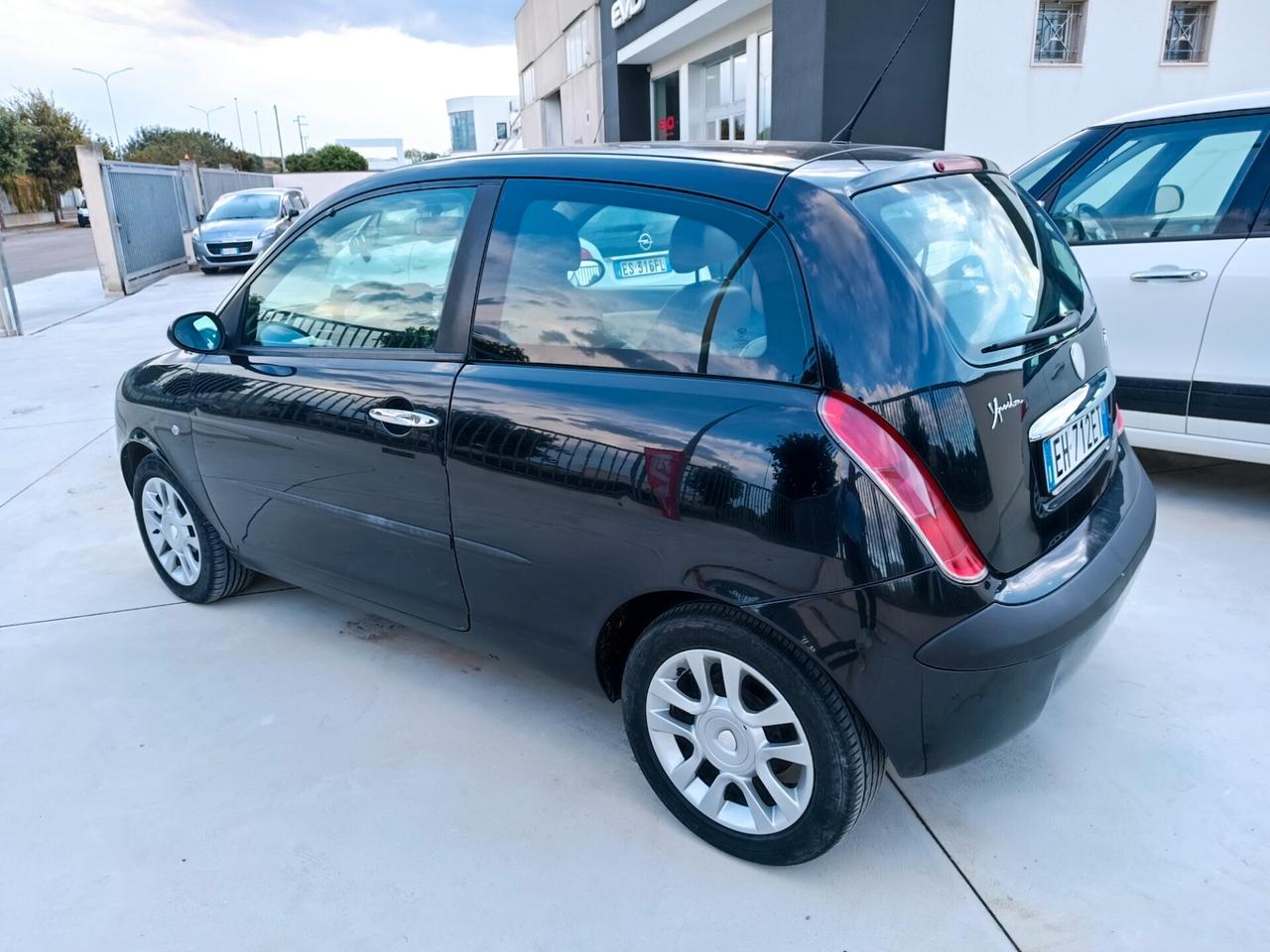 Lancia Ypsilon 1.3 Multijet Platino