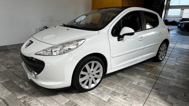 PEUGEOT 207 1.6 THP 150CV 5p. Féline