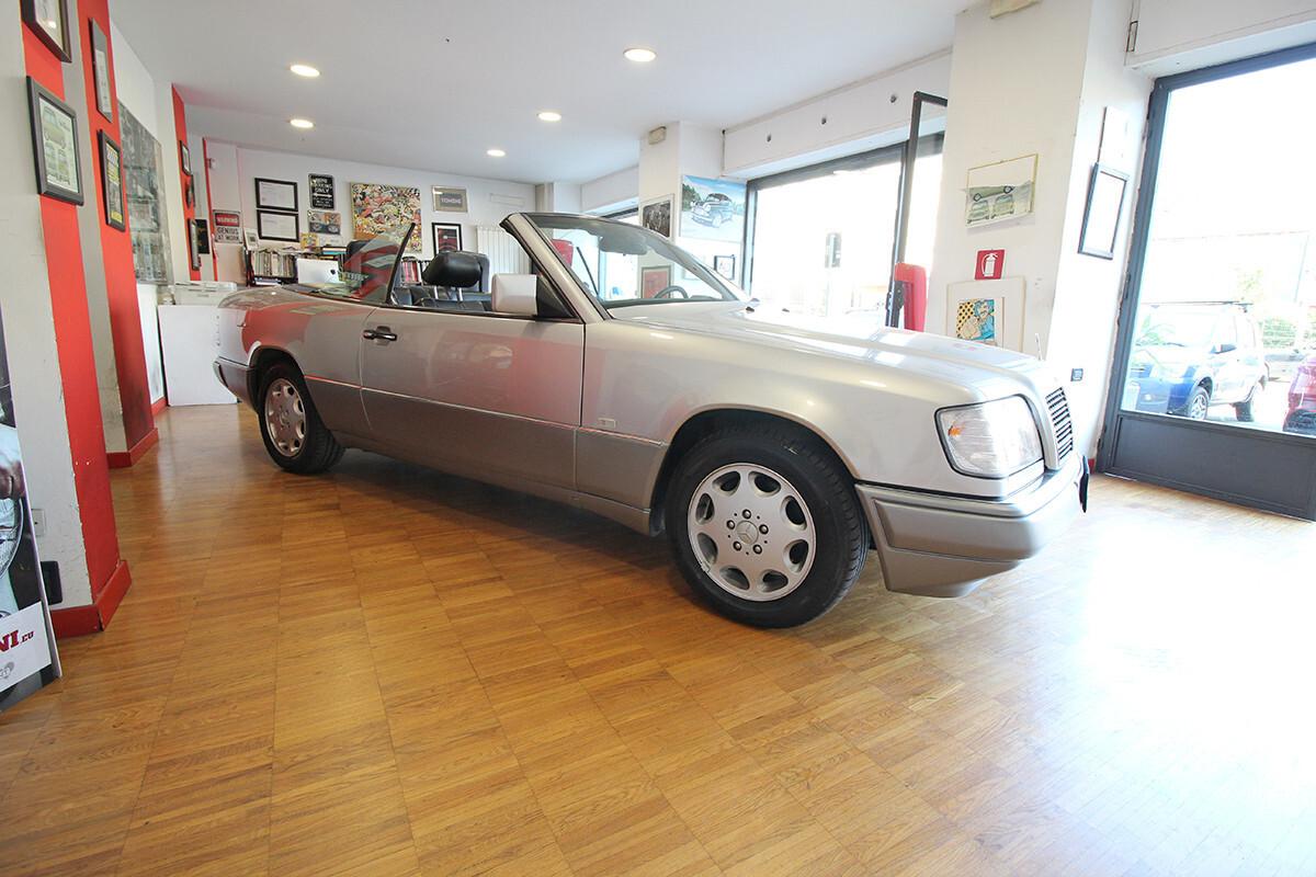 Mercedes-benz 300 CE-24 cat Cabriolet