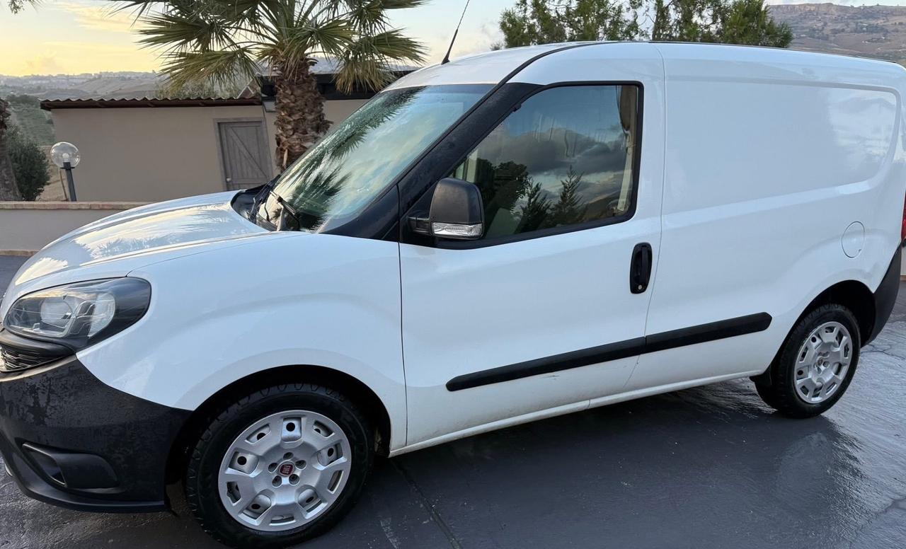 Fiat Doblo Doblò 1.6 MJT 95CV S&S Lounge