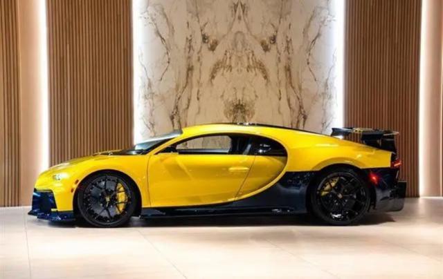 BUGATTI Other CHIRON PUR SPORT 8.0 W16 1500HP "1 OF 60"