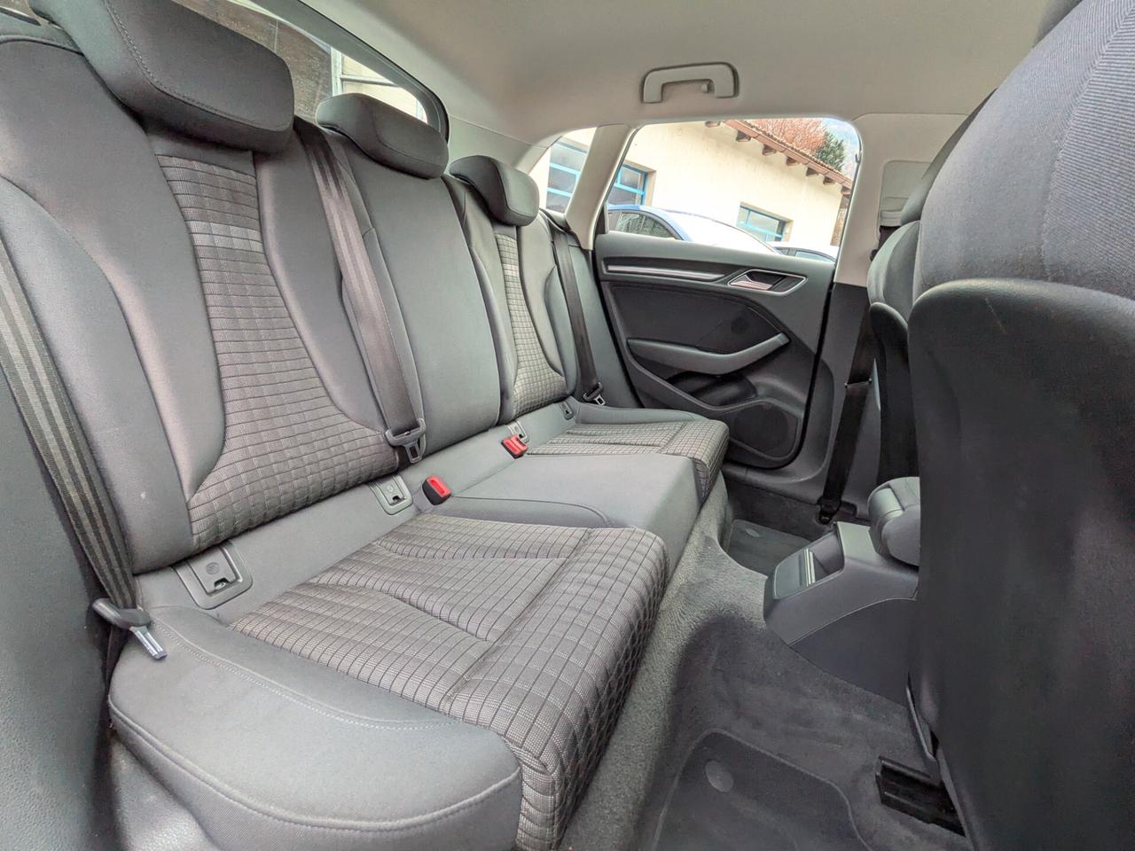 AUDI A3 SPORTBACK 1.6 TDI 105CV S-TRONIC