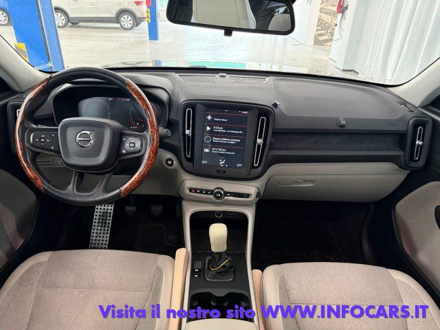VOLVO XC40 D3 150 CV Business prezzo reale