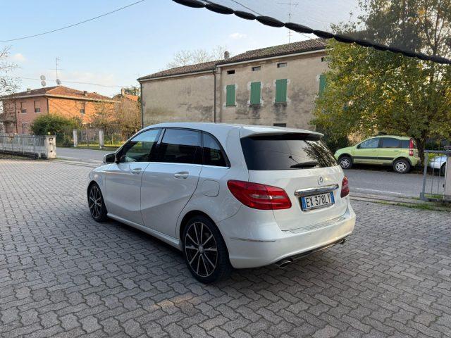 MERCEDES-BENZ B 180 CDI BlueEFFICIENCY Premium