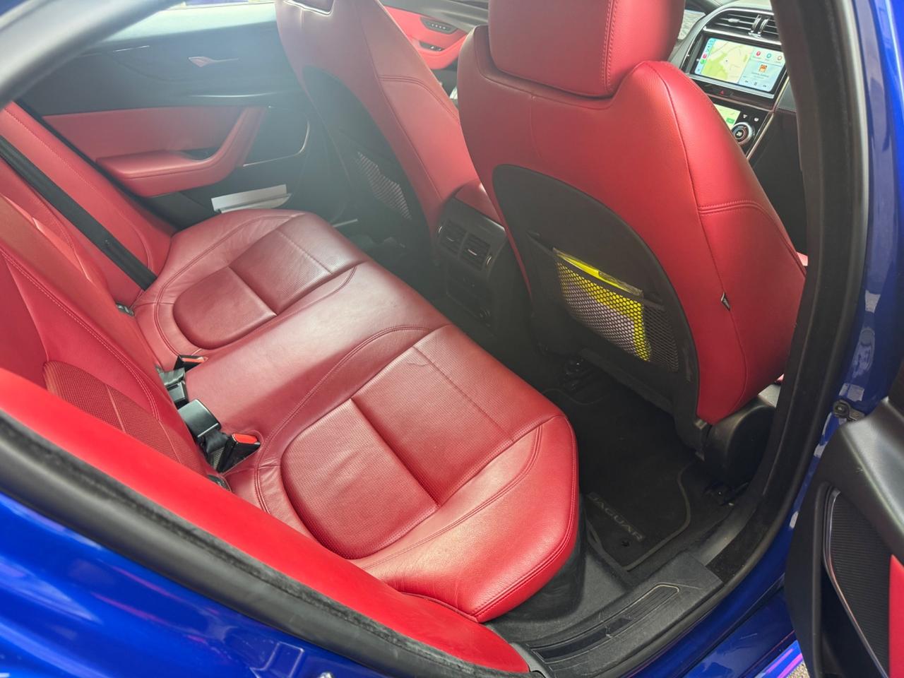 Jaguar XE 2.0 300 CV AWD R-Dynamic SE Guidosimplex