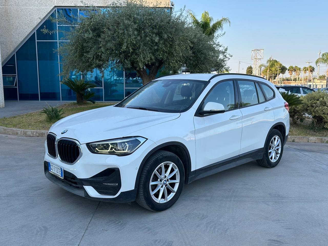 BMW X1 sdrive18i Advantage 136cv auto