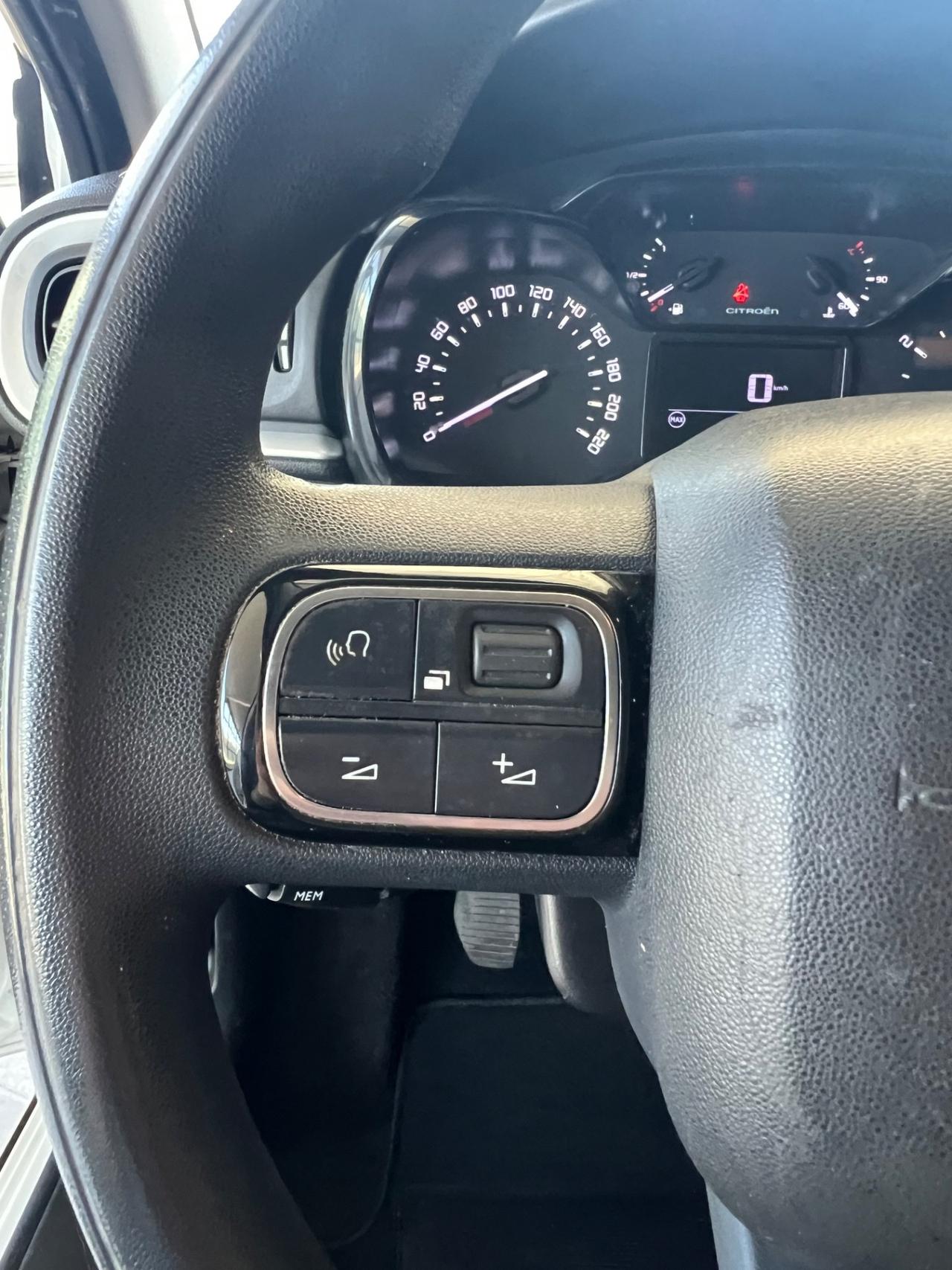 Citroen C3 PureTech 82 S&S Uptown