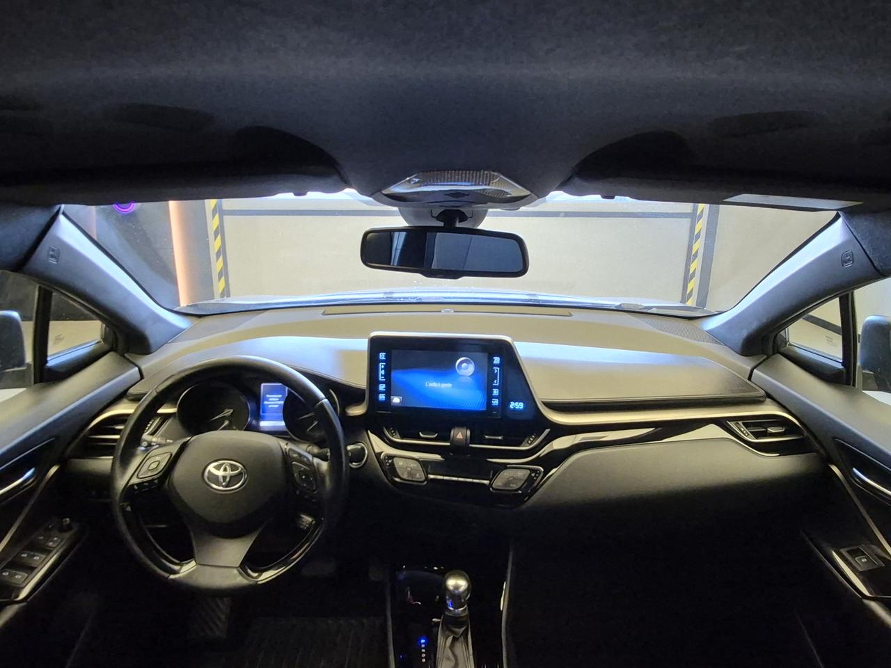 TOYOTA C-HR 1.8h Style 2wd e-cvt