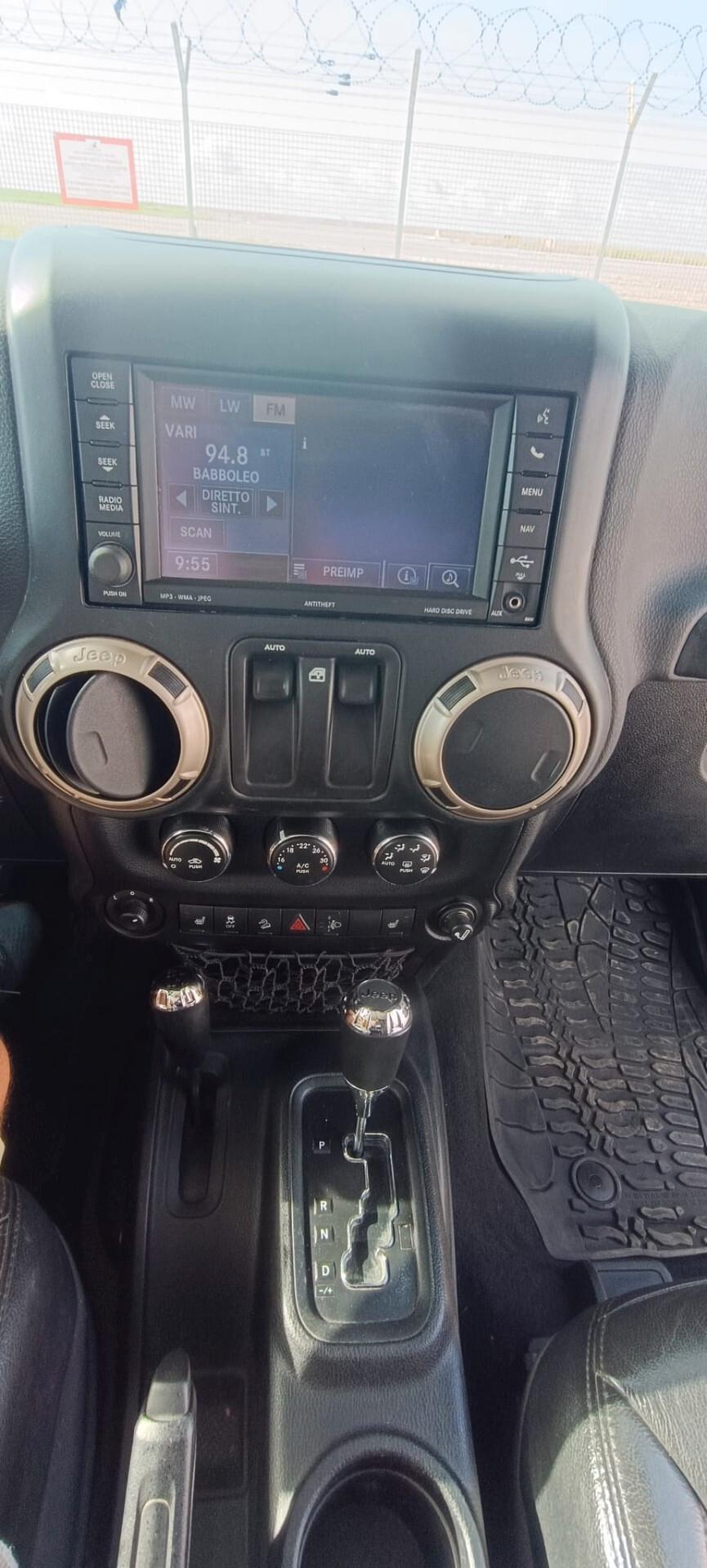 Jeep Wrangler 2.8 CRD DPF 75th Anniversary Auto
