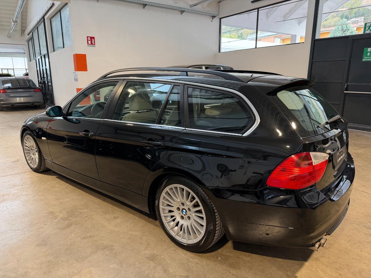 Bmw 325 i Touring MANUALE-TRAZ.POST- 6 CILINDRI