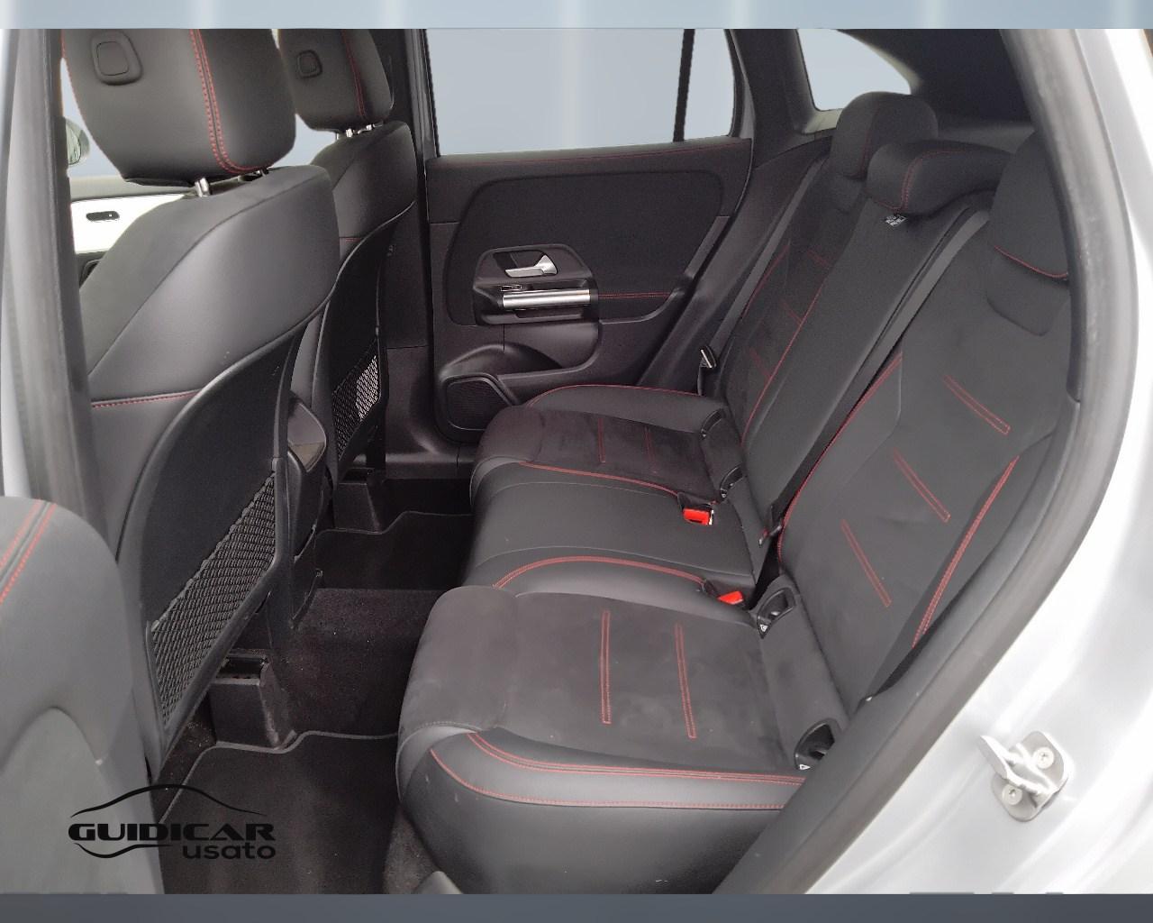 Mercedes-Benz GLA-H247 2023 - GLA 180 d AMG Line Advanced Plus auto