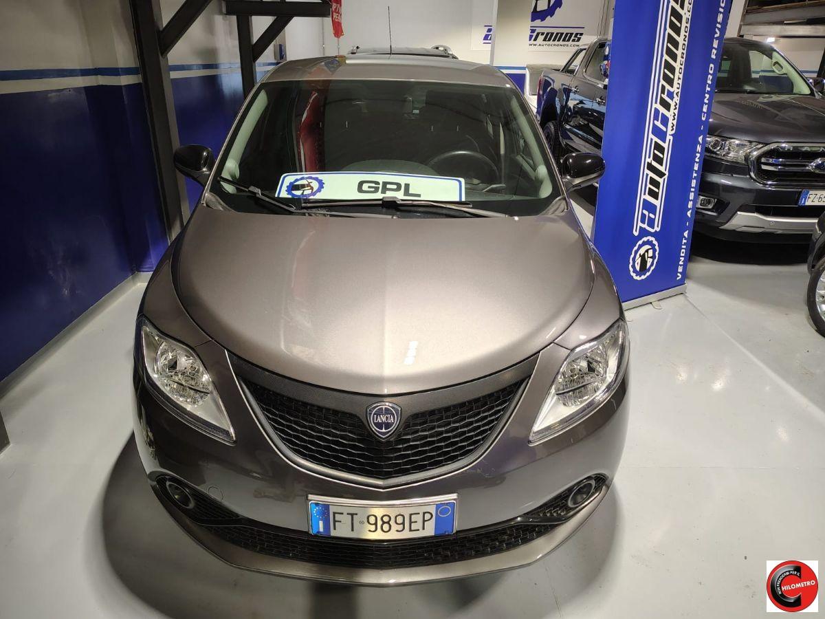 LANCIA Ypsilon1.2GPL 69CV