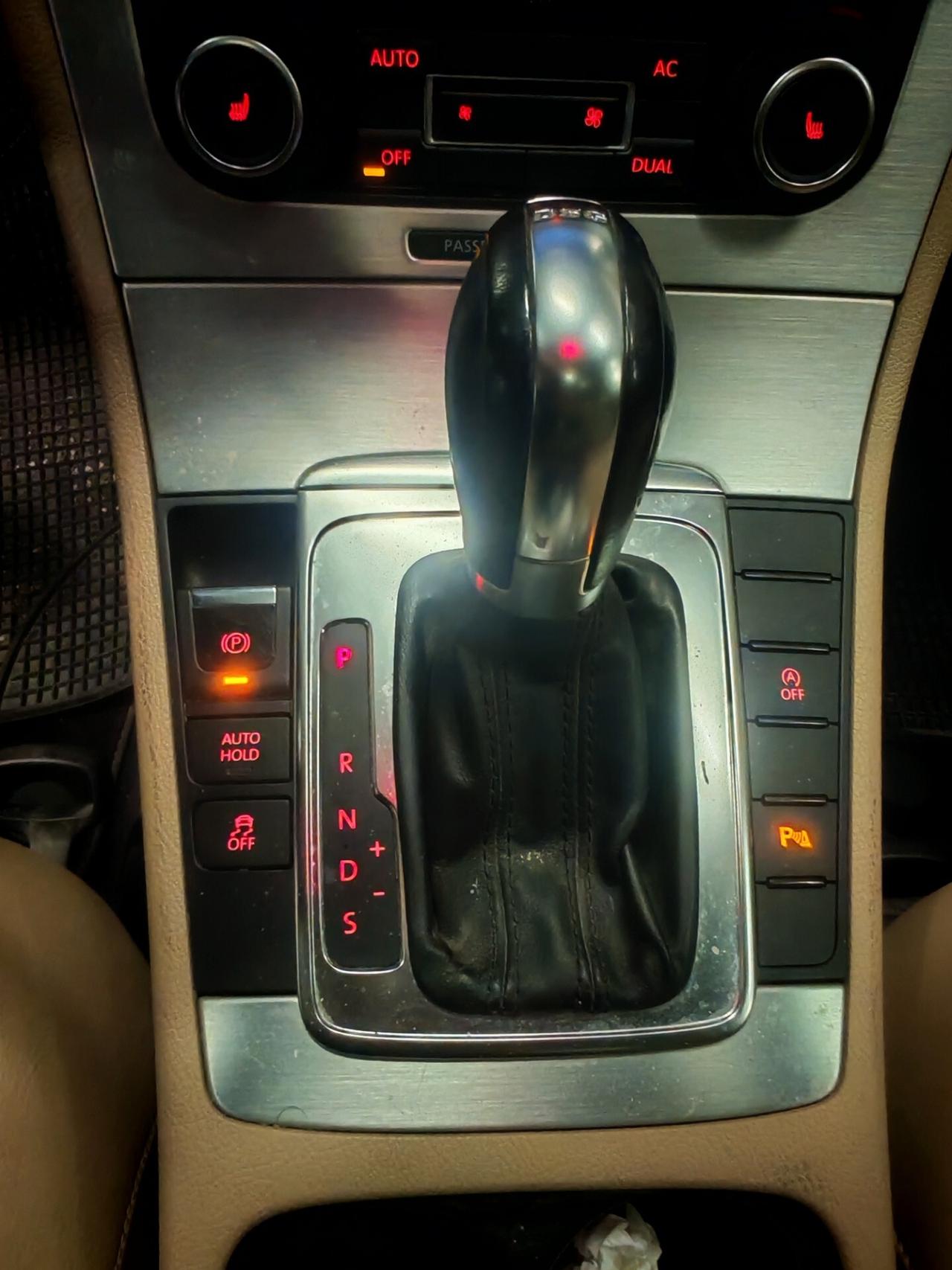 Volkswagen Passat Var 2.0 TDI 170CV DSG High. BMT