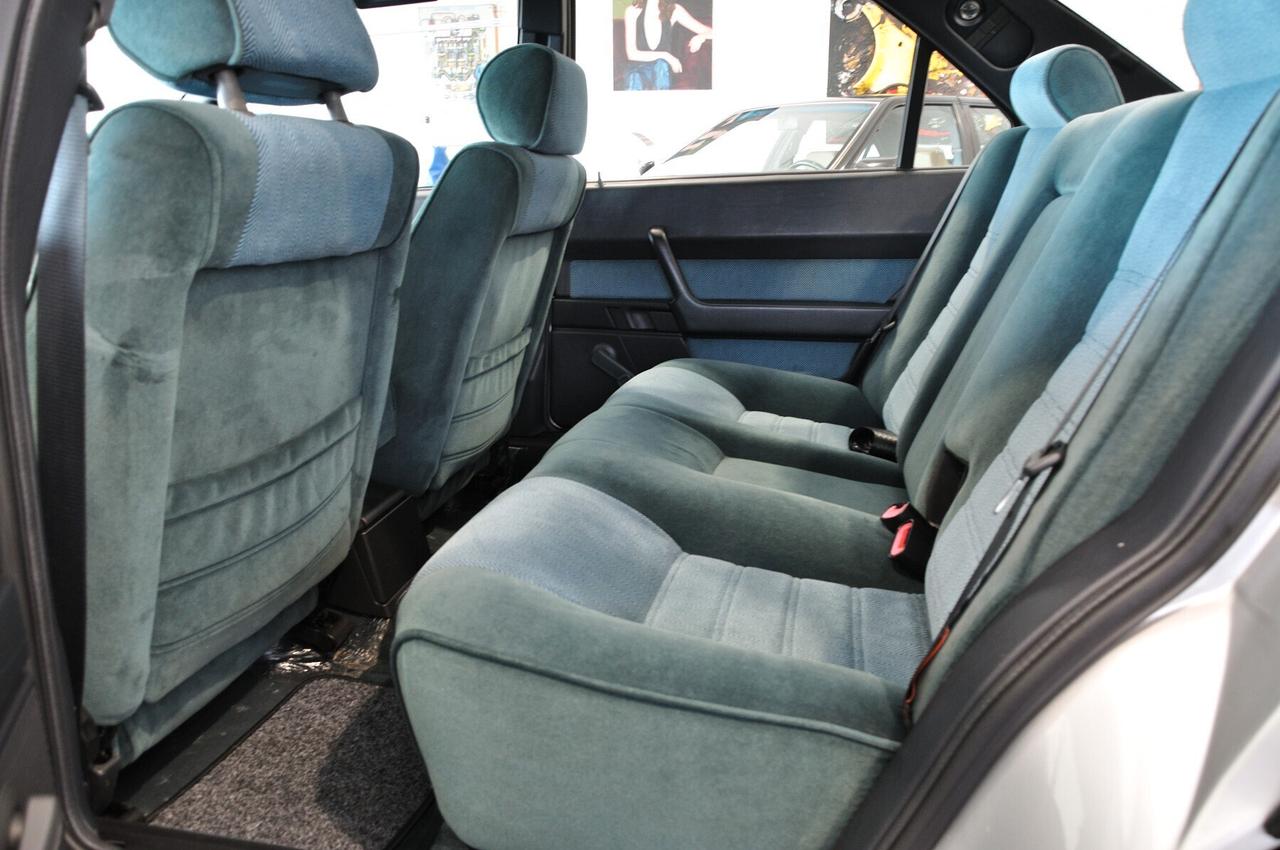 Alfa Romeo 164 2.0i Twin Spark ASI ORO Immacolata