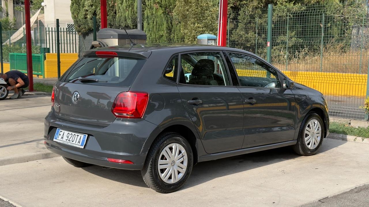 Volkswagen Polo 1.0 MPI 5p. Trendline 2015