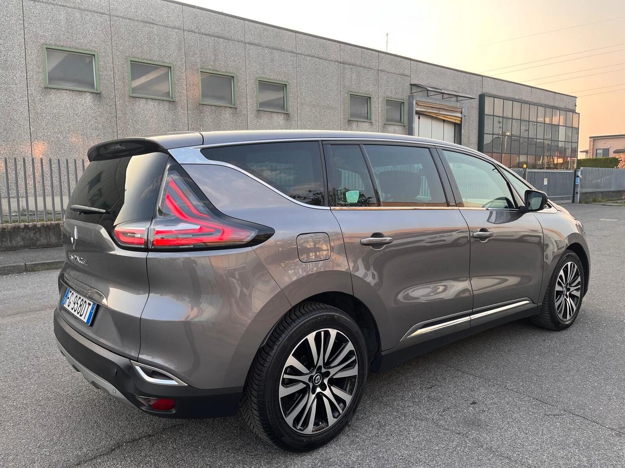 Renault Espace dCi 160CV EDC Energy Initiale Paris 4Control