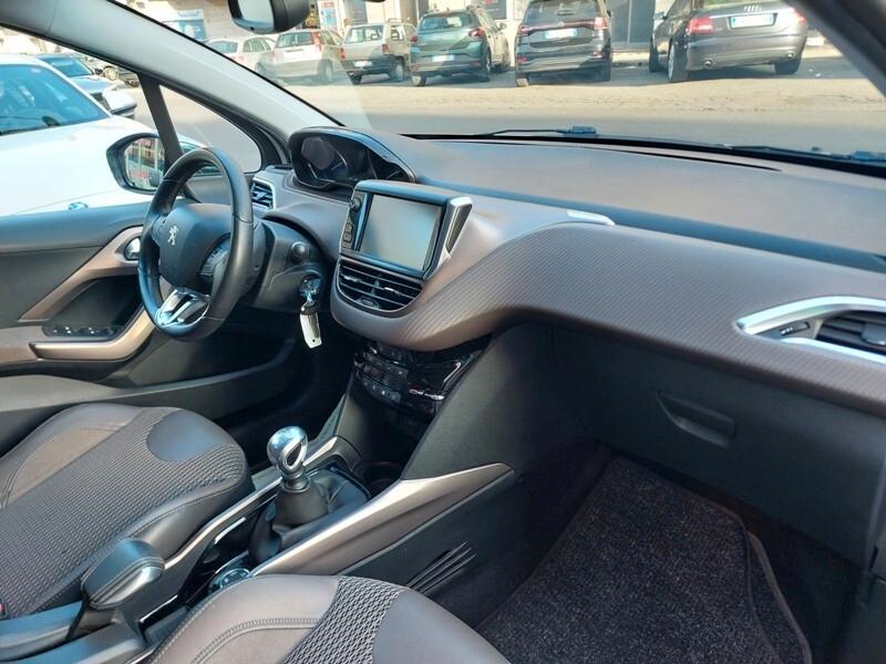 Peugeot 2008 1.6 e-HDi 115 CV Stop&Start Allure
