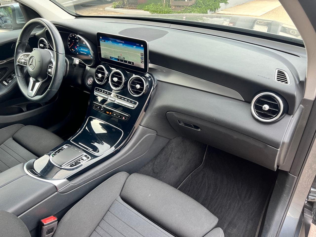 Mercedes-benz GLC 220 d Sport 4matic RESTYLING! AUTO VIRTUAL/LED/CAMERA