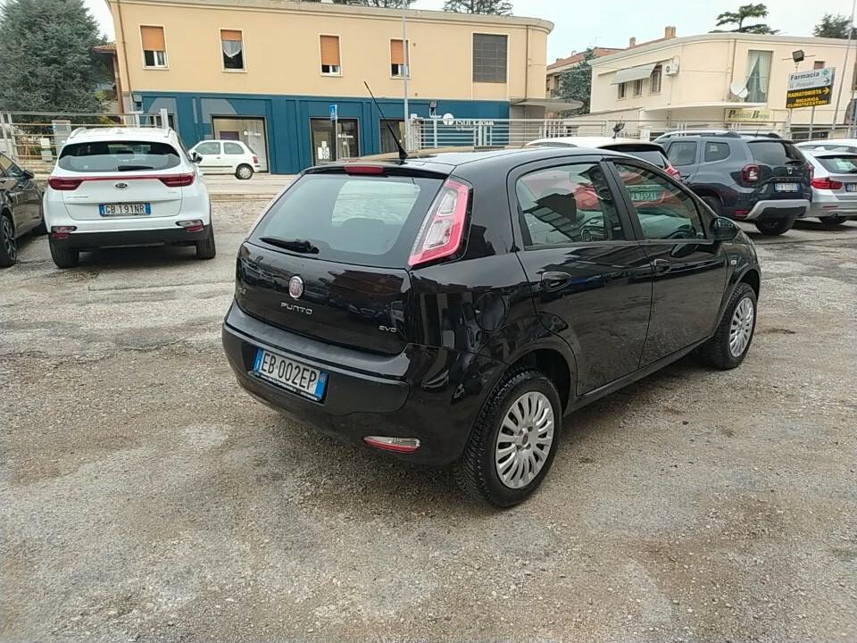 Fiat Punto Evo 1.4 5 porte Dynamic Natural Power Neopatentati