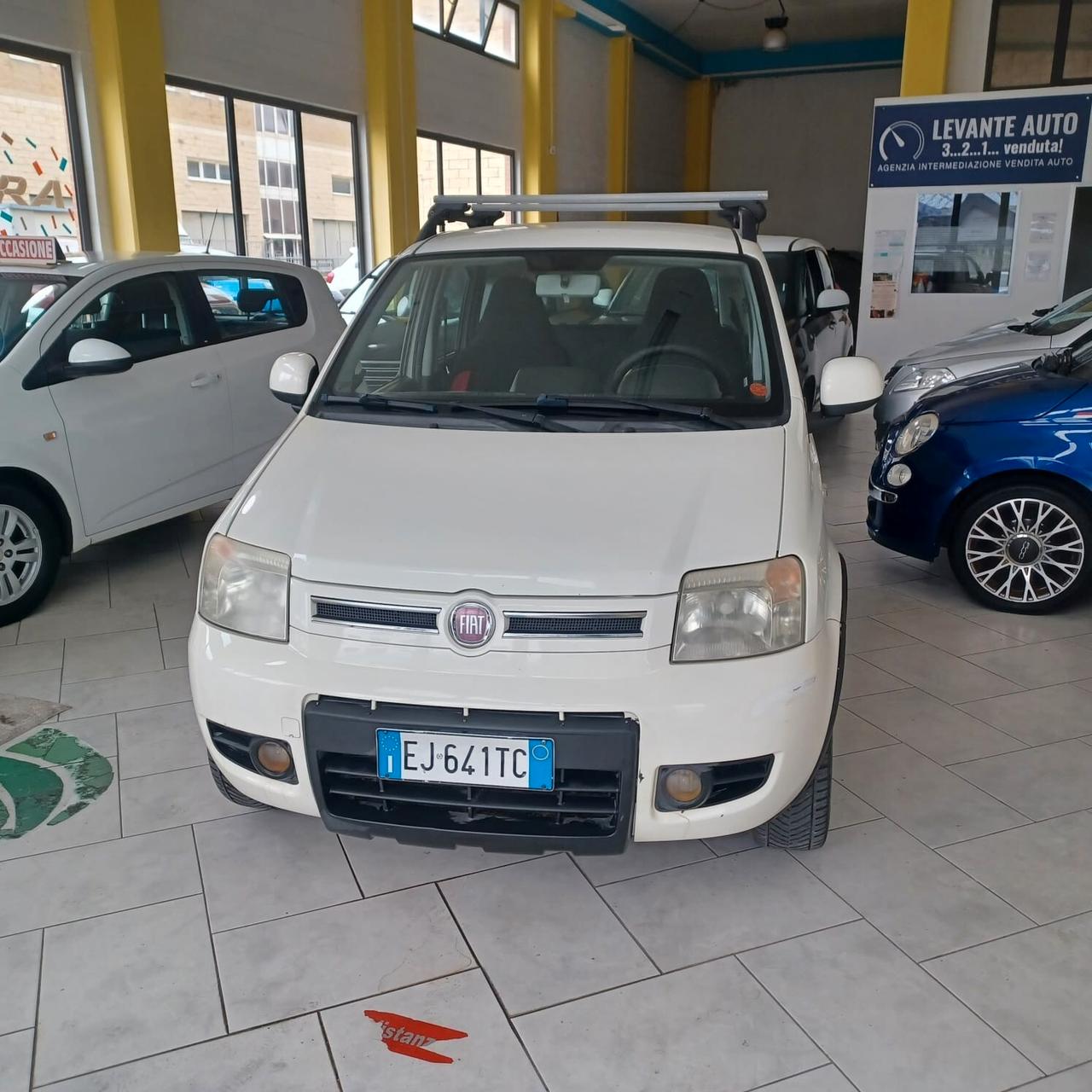 PANDA CROSS 4X4 1.3 MJTD INDISTRUTTIBILE