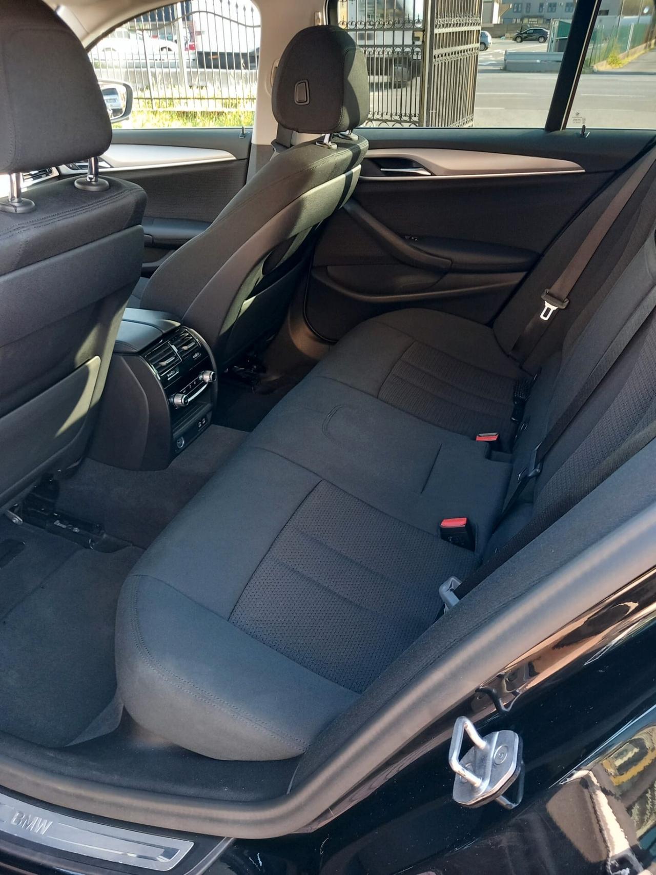 Bmw 520 520d xDrive Business