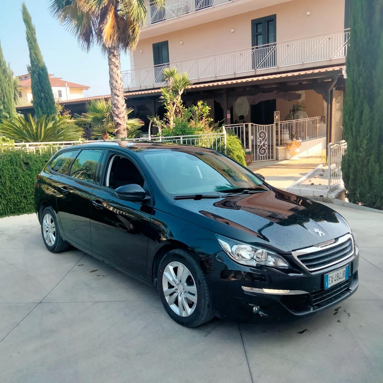 Peugeot 308 1.6 e-HDi 115 CV Stop&Start SW Allure