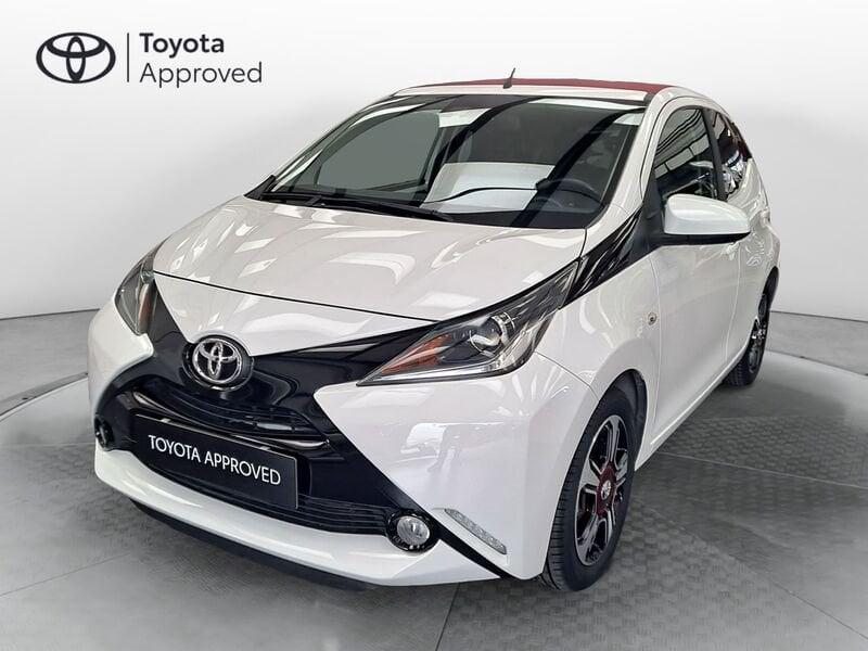 Toyota Aygo 1.0 VVT-i 69 CV 5p. x-wave Bordeaux TSS