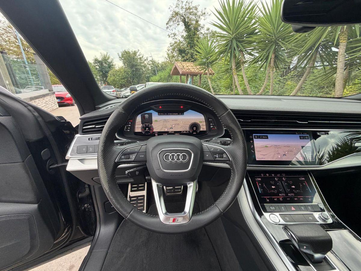 AUDI - Q8 - 50 TDI 286 CV quattro tiptronic S line