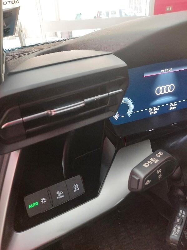 Audi A3 SPB 30 TDI Business Advanced