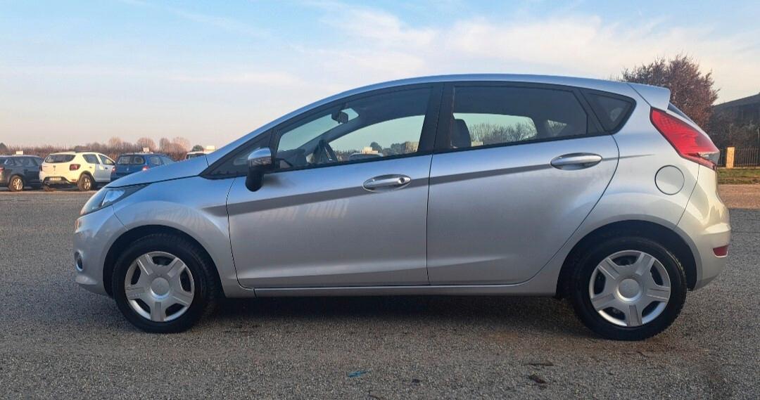 Ford Fiesta 1.2 82CV 5 porte Titanium