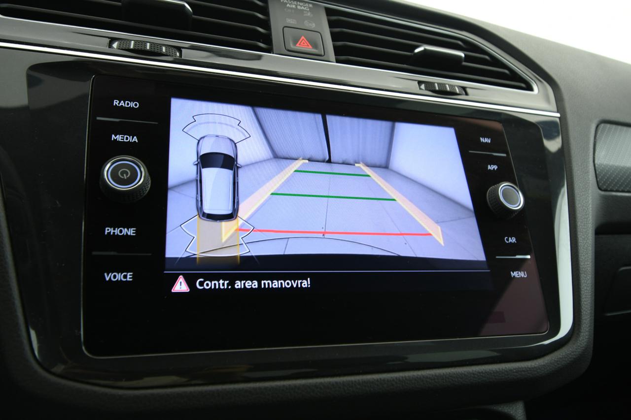 VOLKSWAGEN Tiguan 2.0 tdi R-Line 4motion 200cv dsg CAMERA+ACC+APP CONNECT+C20"