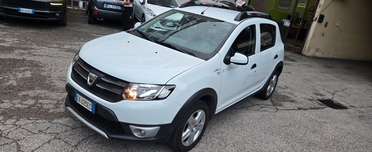 Dacia Sandero Stepway 900 TCe 12V 90CV Prestige