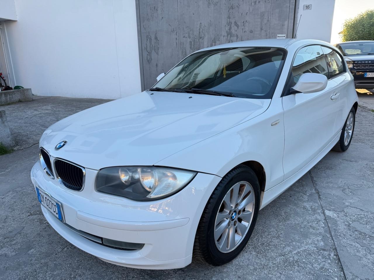 BMW SERIE 1 116D 2.0 DIESEL SOLI 77 MILA KM 09