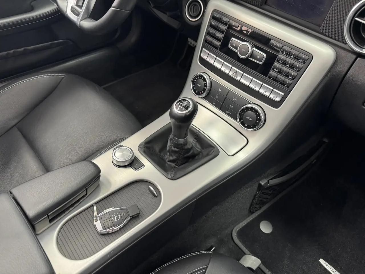 Mercedes-benz SLK 200 BlueEFFICIENCY Sport BlueEfficiency AIRSCARF TETTO VETRO