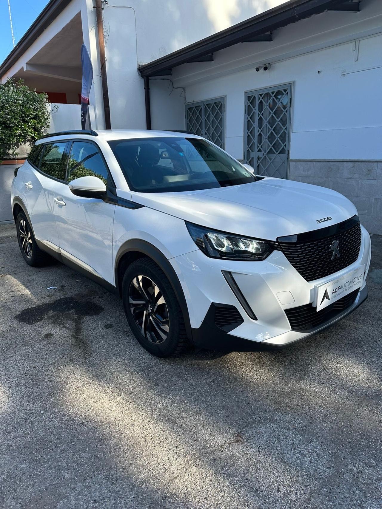 Peugeot 2008 BlueHDi 100 S&S Allure Navi Pack