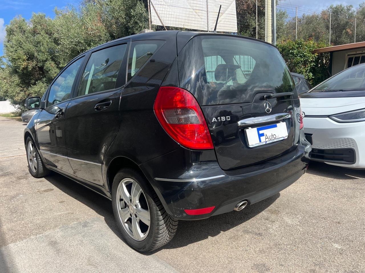 Mercedes-benz A 180 CDI Avantgarde,sensori di parcheggio,comandi al volante,ecc.