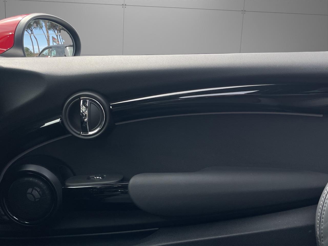 Mini John Cooper Works 2.0 231 cv