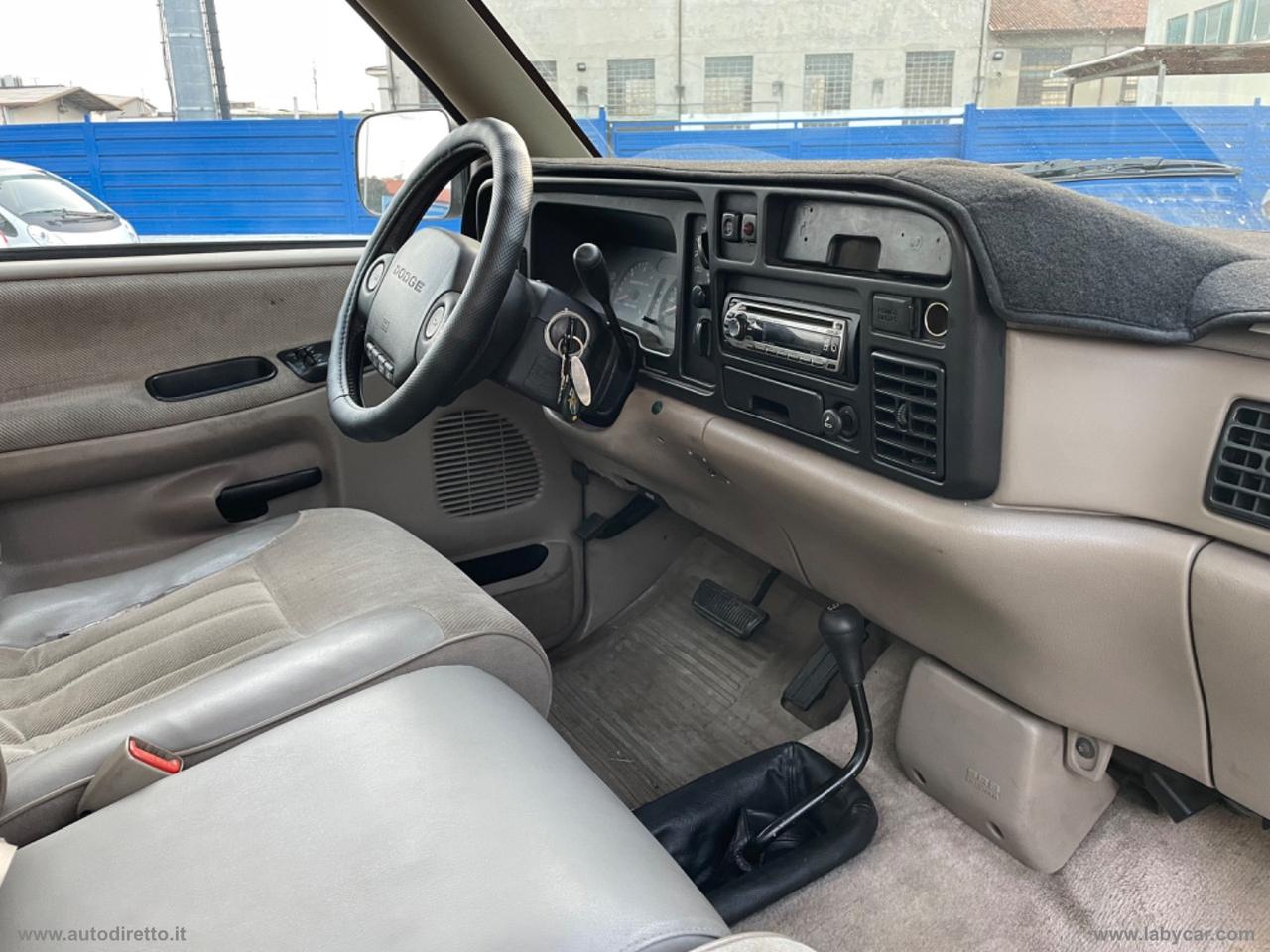 DODGE RAM PICK-UP 4X4