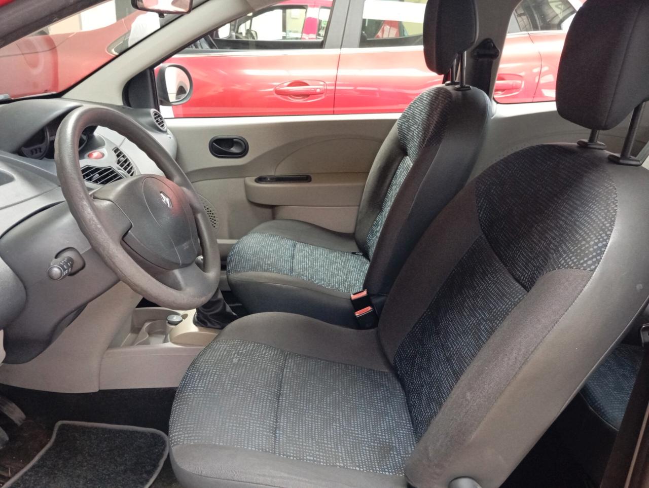 Renault Twingo 1.2 16V valuto permute