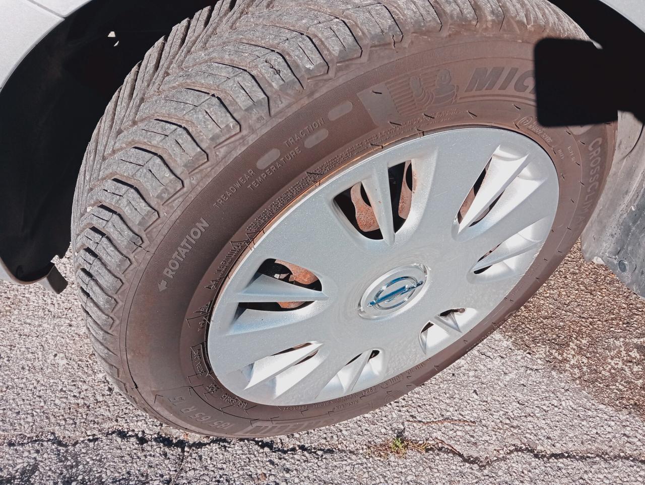 Opel Corsa 1.2 3 porte Easytronic Sport