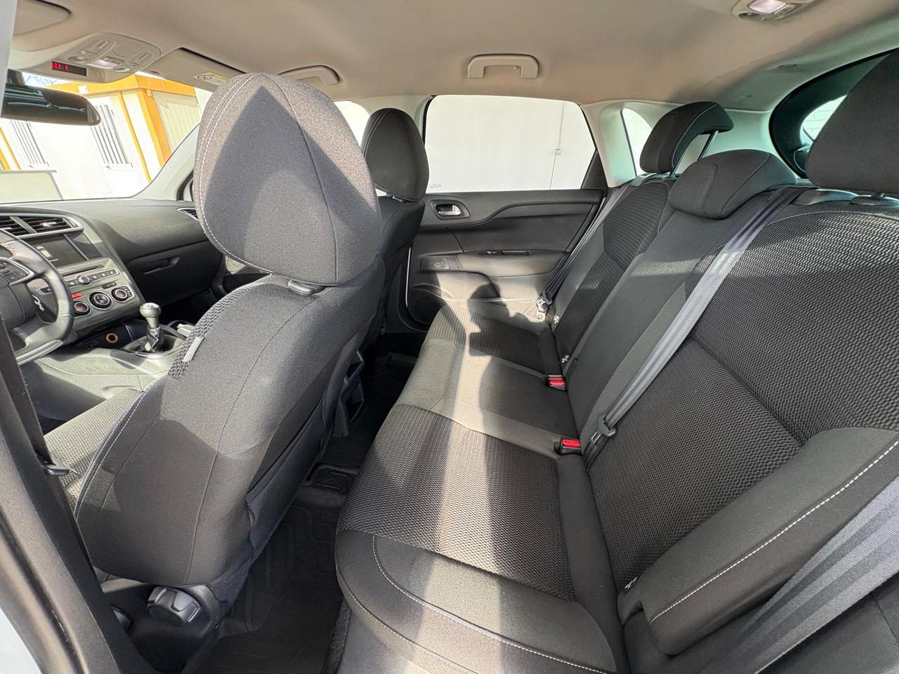 Citroen C4 BlueHDi 100 Business Combi 2016