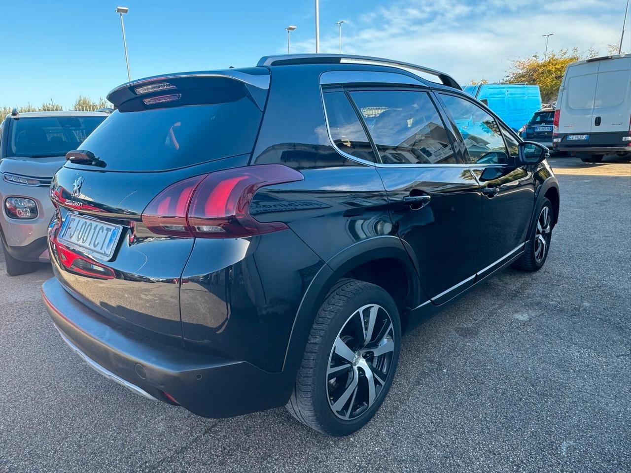 Peugeot 2008 BlueHDi 120 S&S Allure