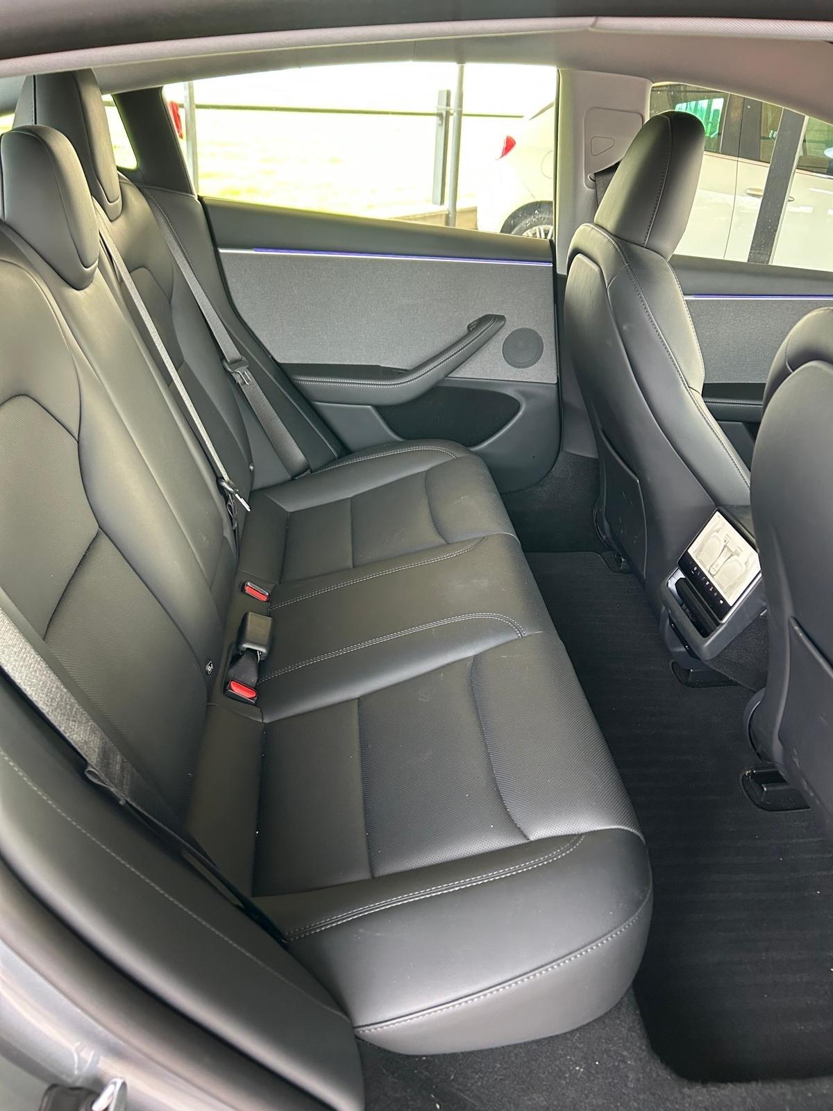 Tesla Model 3 NV35 RWD