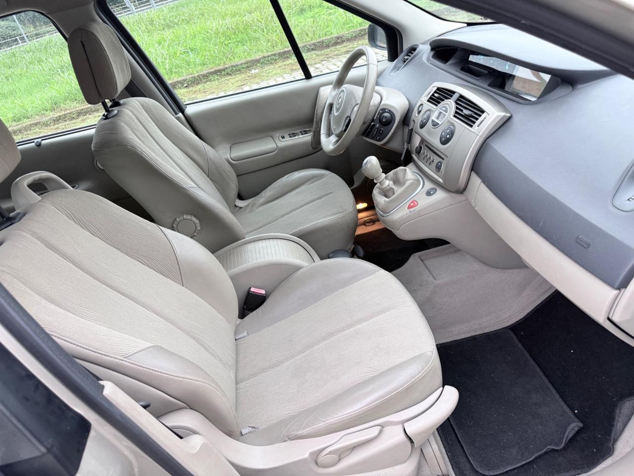 Renault Scenic Scénic 1.6 16V Luxe