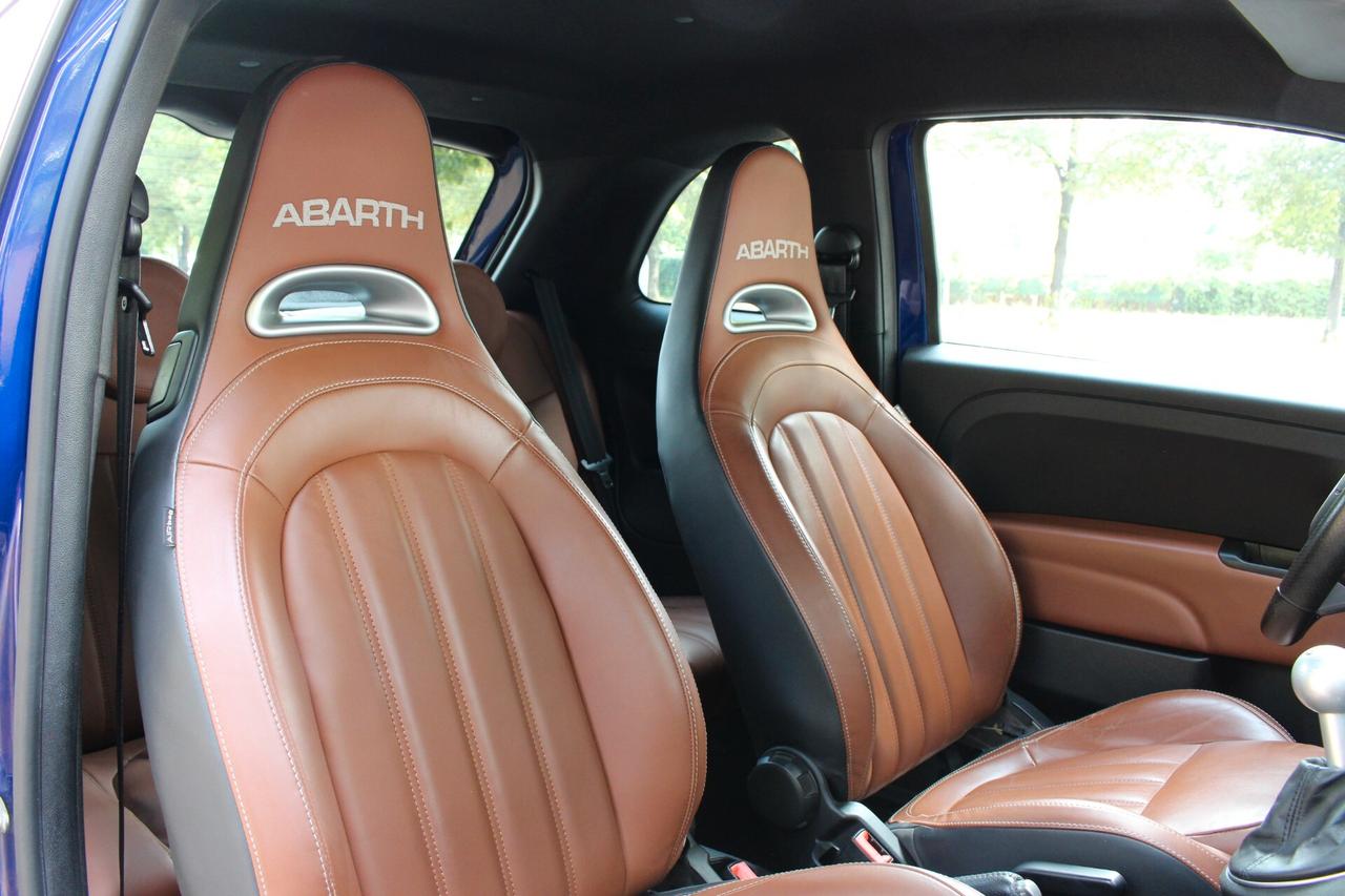 Abarth 595 1.4 Turbo T-Jet 165 CV Turismo
